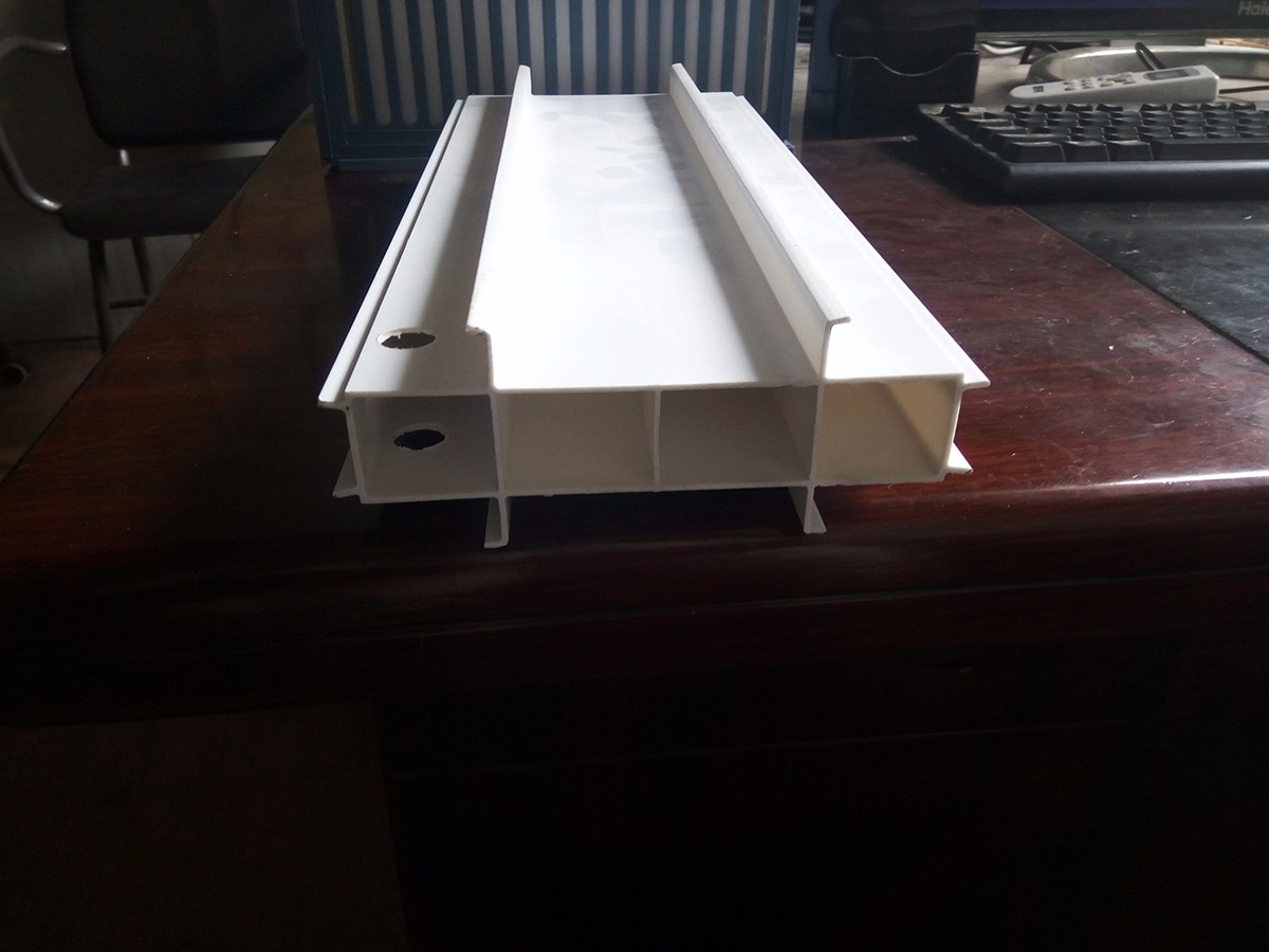 泰安立面拉缝板 (1)150MM宽拉缝板